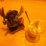 丸源ラーメン 足利店 - 肉そばつけ麺 大盛り 麺かため ＆ 丸源餃子 6個 ＆ カップソフト バニラ