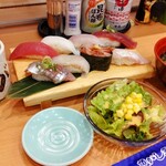 沼津魚がし鮨 流れ鮨 - 料理写真: