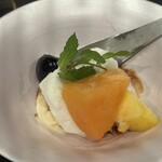 雄三郎 - ヨーグルトのシャーベット