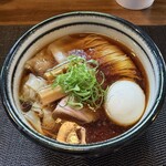 鈴鳴食堂 三番館 - dashiわんたん中華そば＋味玉