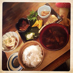 自然屋 - 八ヶ岳定食 2500円