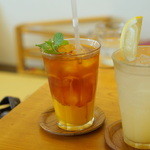 つむぐカフェ - マンゴーのコンフィチュールとジンジャーエール