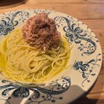AVIS de VIN FORT - レモンとツナのパスタ