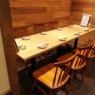 大人数でのご予約可能☆宴会・デート、お仕事帰りにも！