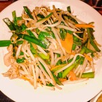はこだて屋台ラーメン松島店 - 肉ニラ炒め