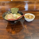 煮干しらーめん 渡辺商店 - 