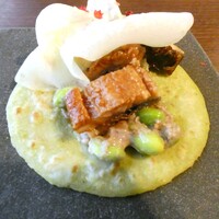 料理屋 自在 - Ⅼ胡瓜をめくると鰻、枝豆、鮎