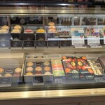 LES TEMPS PLUS - 店頭