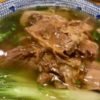 スイクウ カントニーズ キュイジーヌ 1977 - 牛肉香港ラーメンセット（2200円）