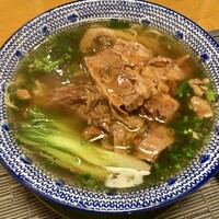 スイクウ カントニーズ キュイジーヌ 1977 - 牛肉香港ラーメンセット（2200円）