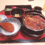 あつた蓬莱軒 松坂屋店 - 