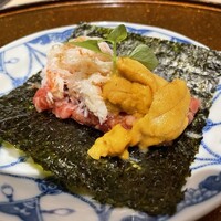 西麻布けんしろう - 雲丹・蟹ユッケドッグ