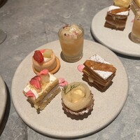 ERUTAN RESTAURANT BAR - 
