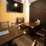 季節料理 進 - テーブル席