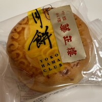 華正樓 新館 - ミニ月餅（栗あん 324円）