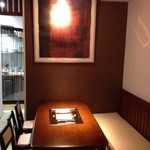 니반테이 - 落ち着いた店内。