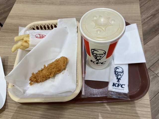 KFC Yoshizuya Nagoya Nanishi Ten - Higashi Biwajima/Restaurants