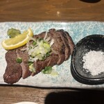 居・食・酒 ちんまーやー - 県産牛のイチボ焼