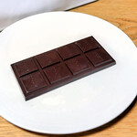 GODIVA - DARK STRAWBERRY GANACHE