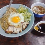酔來軒 - 提供品(酔来丼)一式↑