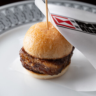 旬の素材を使用。五感を通して愉しむコース仕立ての逸品の数々