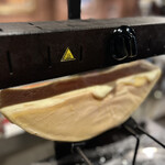 黒毛和牛とラクレットチーズ ガリチーノ 蒲田 - 