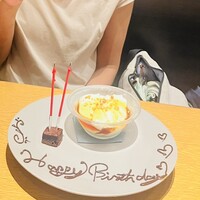 オービカ モッツァレラバー 横浜店 - 