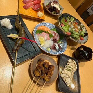 各種ご宴会にお得に楽しめるコースを3プランご用意！