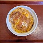なか卯 - 料理写真:カツ丼 640円