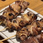 もつ焼き 新宿三丁目 ふじ屋 - 