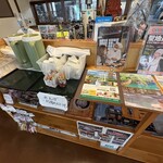 紅竹食堂 - お水はセルフ