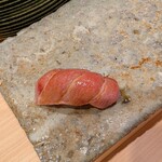 銀座 鮨 しょう介 - トロ⋯脂はしっかりだが、クドさは皆無。旨みがしっかりとした。