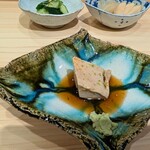 銀座 鮨 しょう介 - あん肝(北海道函館産)⋯出汁で煮込んで、甘くねっとり。濃厚な旨み。