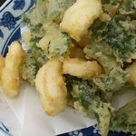 天せいろの天ぷら：この日は三つ葉・イカ・小海老のバラ天でした＾＾；