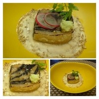 蓮 - ◆二色のごま豆腐・・これ見た目もきれいですが、美味しい。
                黒ゴマと白ごまを雲竜仕立てにしてあり噛むともちもち感があります。
                下には胡麻ソース、、これが何とも言えずいい味わい。