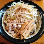 油そば専門店おま屋 旭店 - 油そば中盛＋ヤサイ増し（２倍）