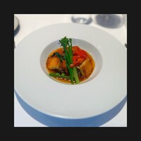 Materia《マテリア》別途5%のサービス料を頂いております。