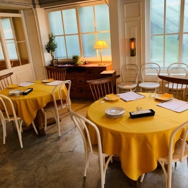 座席 : EMANON THE SOUL SHARE KITCHEN （【旧店名】HOTEL EMANON