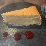 焼肉ハウス大将軍 - 窯焼きチーズケーキ