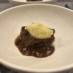 名駅 鉄板焼 牛吟 - 黒毛和牛ラグー　マッシュポテトとチーズ