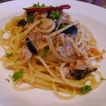 バンビィーノ - ハーフサイズのパスタ／ツナとオリーブと玉葱のペペロンチーノ（Ｂランチセット）