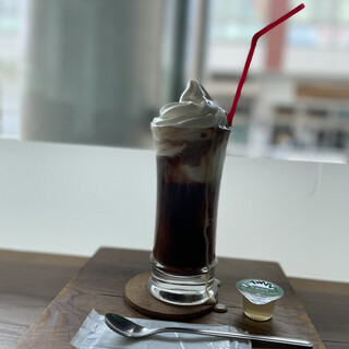 図書カフェ by 白州・山の水農場_0