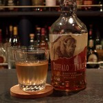 DEN - バッファロー トレース