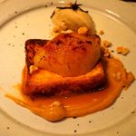 クラシカ表参道 - 洋梨のカラメリゼとパンペルデュ　リコリスのアイスクリーム