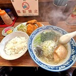 さすけ食堂 - ♦︎店員さん（厨房内）の撮影は禁止