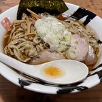 麺屋久兵衛  - 2025.6.29(日)
      主人　中華そば　大盛り