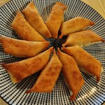 牛タンとクリスピー餃子 ひまわり - 