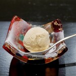 島津 - 食後のアイスクリーム