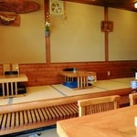 一心亭 - 店内小上がり席。