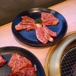 焼肉問屋 牛蔵 - 